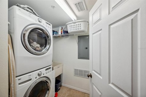 Купить кондоминиум в Ларго, Флорида 9 комнат, 167.22м2, № 1666064 - фото 30