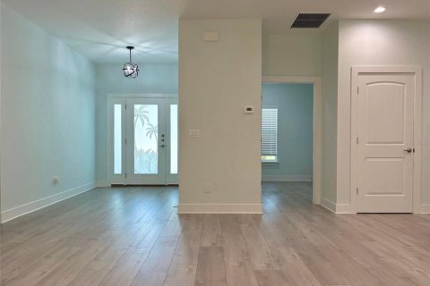 Villa ou maison à vendre à New Smyrna Beach, Floride: 3 chambres, 203.64 m2 № 2429344 - photo 5
