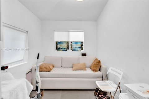 Apartamento en alquiler en Miami Beach, Florida, 1 dormitorio, 46.45 m2 № 1989138 - foto 14