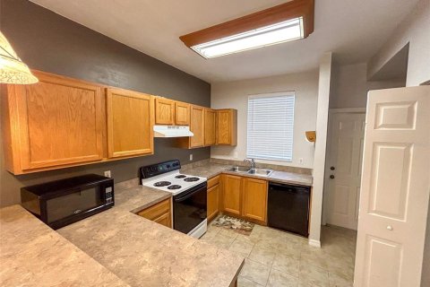 Condo in Gainesville, Florida, 2 bedrooms  № 1584189 - photo 8