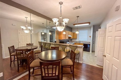 Condo in Gainesville, Florida, 2 bedrooms  № 1584189 - photo 6