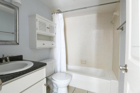 Copropriété à vendre à Gainesville, Floride: 2 chambres, 83.61 m2 № 1904329 - photo 11