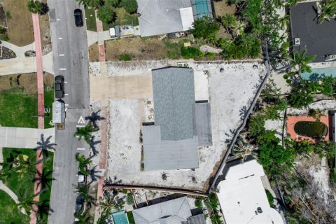 Casa en venta en Sarasota, Florida, 3 dormitorios, 175.96 m2 № 1757677 - foto 11