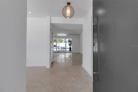 Casa en venta en Sarasota, Florida, 3 dormitorios, 175.96 m2 № 1757677 - foto 22