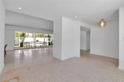 Casa en venta en Sarasota, Florida, 3 dormitorios, 175.96 m2 № 1757677 - foto 25