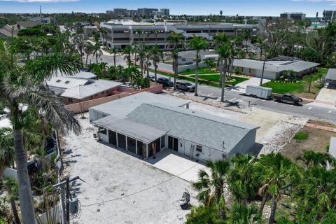 Casa en venta en Sarasota, Florida, 3 dormitorios, 175.96 m2 № 1757677 - foto 16