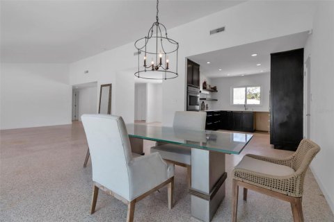 Casa en venta en Sarasota, Florida, 3 dormitorios, 175.96 m2 № 1757677 - foto 29