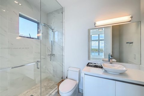 Touwnhouse à vendre à Hollywood, Floride: 3 chambres, 299.15 m2 № 1800653 - photo 25