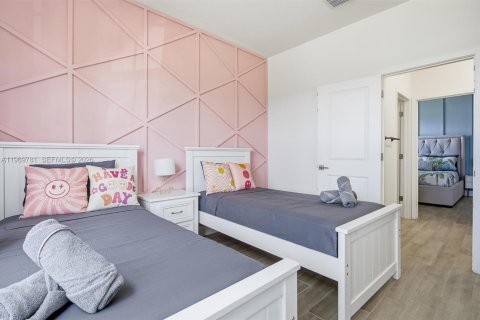 Villa ou maison à vendre à Homestead, Floride: 4 chambres, 267.56 m2 № 2030619 - photo 24