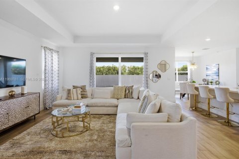 Villa ou maison à vendre à Homestead, Floride: 4 chambres, 267.56 m2 № 2030619 - photo 8