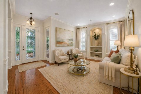 House in DeLand, Florida 3 bedrooms, 255.85 sq.m. № 2091843 - photo 14