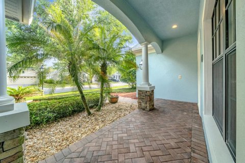 House in DeLand, Florida 3 bedrooms, 255.85 sq.m. № 2091843 - photo 3