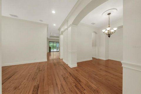 House in DeLand, Florida 3 bedrooms, 255.85 sq.m. № 2091843 - photo 12