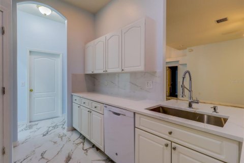 Casa en alquiler en Brandon, Florida, 3 dormitorios, 176.14 m2 № 2347492 - foto 24