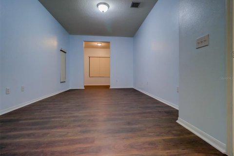 Casa en alquiler en Brandon, Florida, 3 dormitorios, 176.14 m2 № 2347492 - foto 28