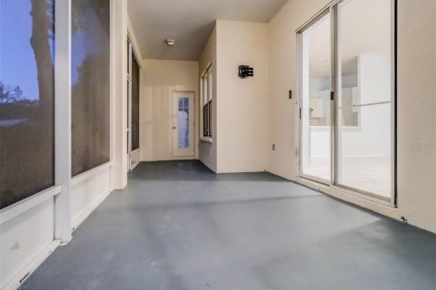 Casa en alquiler en Brandon, Florida, 3 dormitorios, 176.14 m2 № 2347492 - foto 7