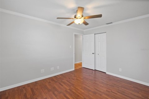 House in Saint Petersburg, Florida 3 bedrooms, 140.75 sq.m. № 1655180 - photo 23