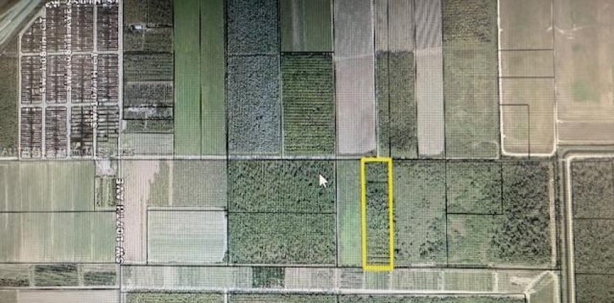 Commercial property in Miami-Dade, Florida № 1710622