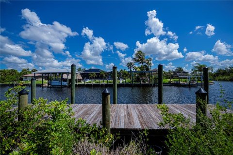 Land in Port Charlotte, Florida № 1798057 - photo 10