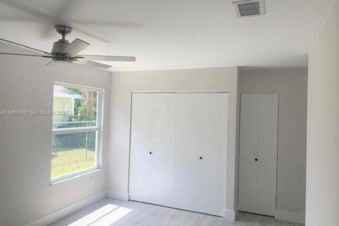 Casa en venta en Boca Raton, Florida, 3 dormitorios, 91.04 m2 № 2010393 - foto 9