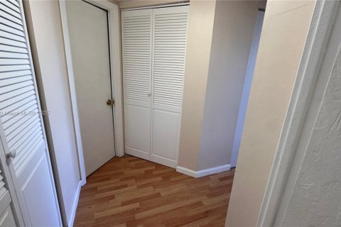 Copropriété à louer à Aventura, Floride: 1 chambre, 71.16 m2 № 1887399 - photo 22