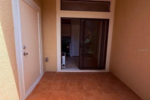 Townhouse in Orlando, Florida 2 bedrooms, 124.77 sq.m. № 1801801 - photo 12