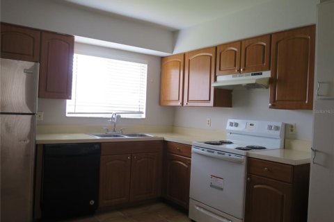 Casa en alquiler en Orlando, Florida, 3 dormitorios, 143.07 m2 № 1835851 - foto 10