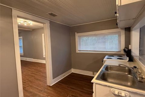 Villa ou maison à louer à Gainesville, Floride: 2 chambres, 79.9 m2 № 2430860 - photo 23