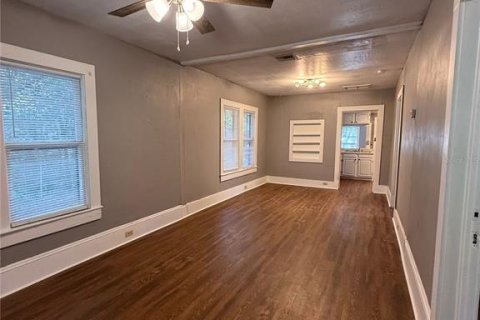 Villa ou maison à louer à Gainesville, Floride: 2 chambres, 79.9 m2 № 2430860 - photo 5