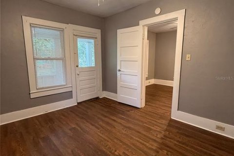 Villa ou maison à louer à Gainesville, Floride: 2 chambres, 79.9 m2 № 2430860 - photo 11