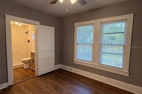 Villa ou maison à louer à Gainesville, Floride: 2 chambres, 79.9 m2 № 2430860 - photo 17