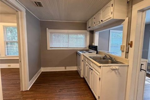 Villa ou maison à louer à Gainesville, Floride: 2 chambres, 79.9 m2 № 2430860 - photo 21