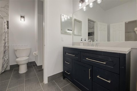 Casa en venta en Pembroke Pines, Florida, 3 dormitorios, 189.52 m2 № 1705846 - foto 14