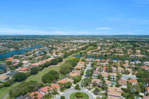Casa en venta en Pembroke Pines, Florida, 3 dormitorios, 189.52 m2 № 1705846 - foto 30