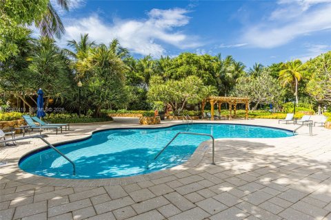 Condo in Miami, Florida, 2 bedrooms  № 2378557 - photo 3