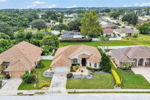 Casa en venta en Lakeland, Florida, 3 dormitorios, 238.48 m2 № 1845368 - foto 4