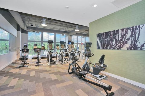 Condo in North Miami Beach, Florida, 2 bedrooms  № 2003081 - photo 6