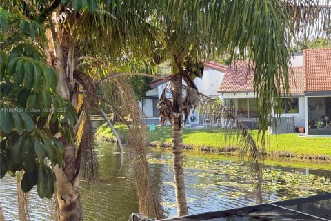 Adosado en venta en Plantation, Florida, 3 dormitorios, 181.16 m2 № 1745687 - foto 23