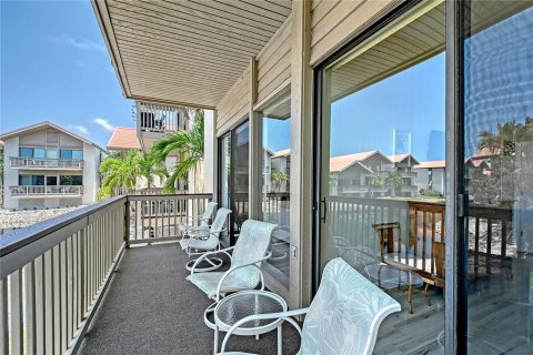 Townhouse in Sarasota, Florida 2 bedrooms, 125.6 sq.m. № 1686652 - photo 13