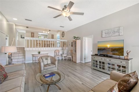Townhouse in Sarasota, Florida 2 bedrooms, 125.6 sq.m. № 1686652 - photo 15