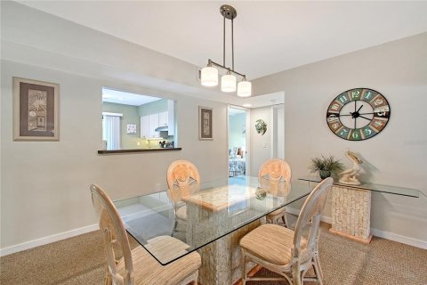 Townhouse in Sarasota, Florida 2 bedrooms, 125.6 sq.m. № 1686652 - photo 19
