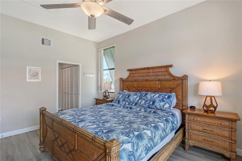Townhouse in Sarasota, Florida 2 bedrooms, 125.6 sq.m. № 1686652 - photo 26