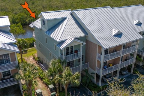 Townhouse in Ruskin, Florida 3 bedrooms, 170.38 sq.m. № 1717586 - photo 2