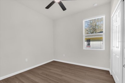 House in Sanford, Florida 3 bedrooms, 131.92 sq.m. № 2094993 - photo 20