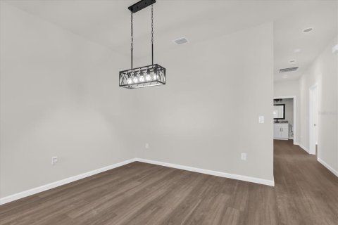 House in Sanford, Florida 3 bedrooms, 131.92 sq.m. № 2094993 - photo 7