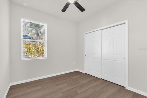 House in Sanford, Florida 3 bedrooms, 131.92 sq.m. № 2094993 - photo 13
