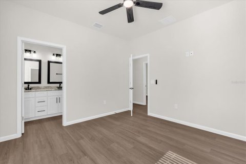 House in Sanford, Florida 3 bedrooms, 131.92 sq.m. № 2094993 - photo 16