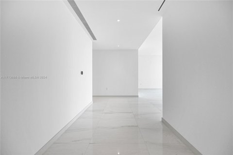 Купить кондоминиум в Майами, Флорида 3 спальни, 285.95м2, № 2013776 - фото 11