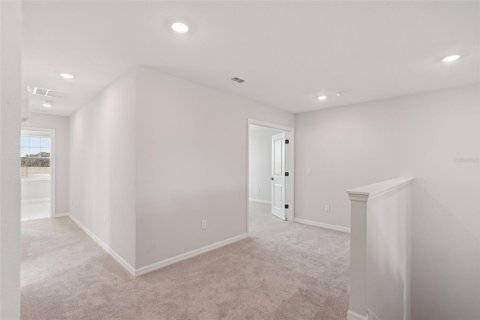 House in Wimauma, Florida 4 bedrooms, 284.1 sq.m. № 2284521 - photo 11