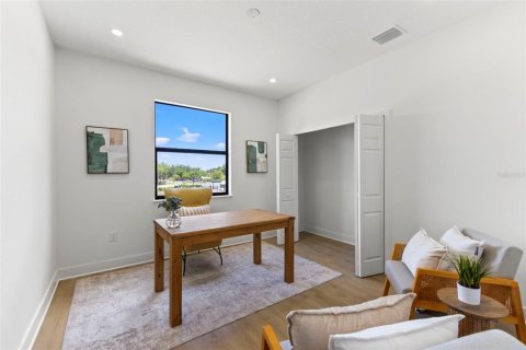 Adosado en venta en Pinellas Park, Florida, 3 dormitorios, 223.89 m2 № 2299385 - foto 18